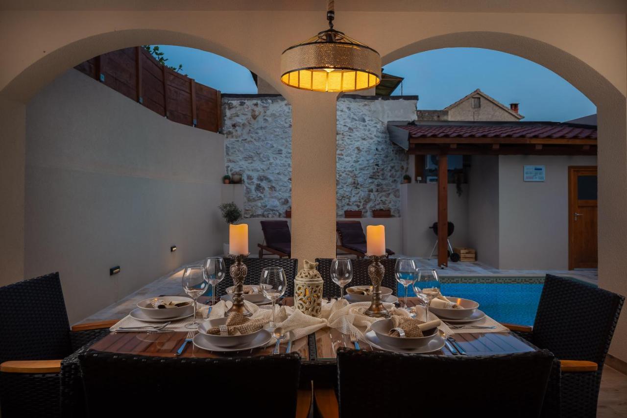 Villa Kameni Dvori Sveti Filip i Jakov Bagian luar foto
